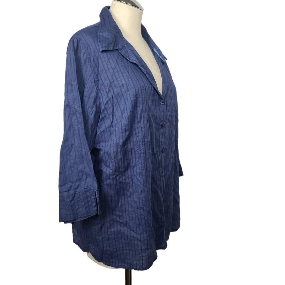 Krazy Kat Blue V Neck Button Down Top 1X - Picture 2 of 7